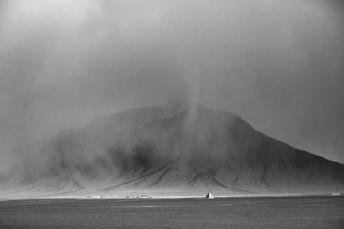 grey scale foggy mountain