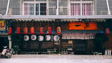 hanging lanterns and bottles