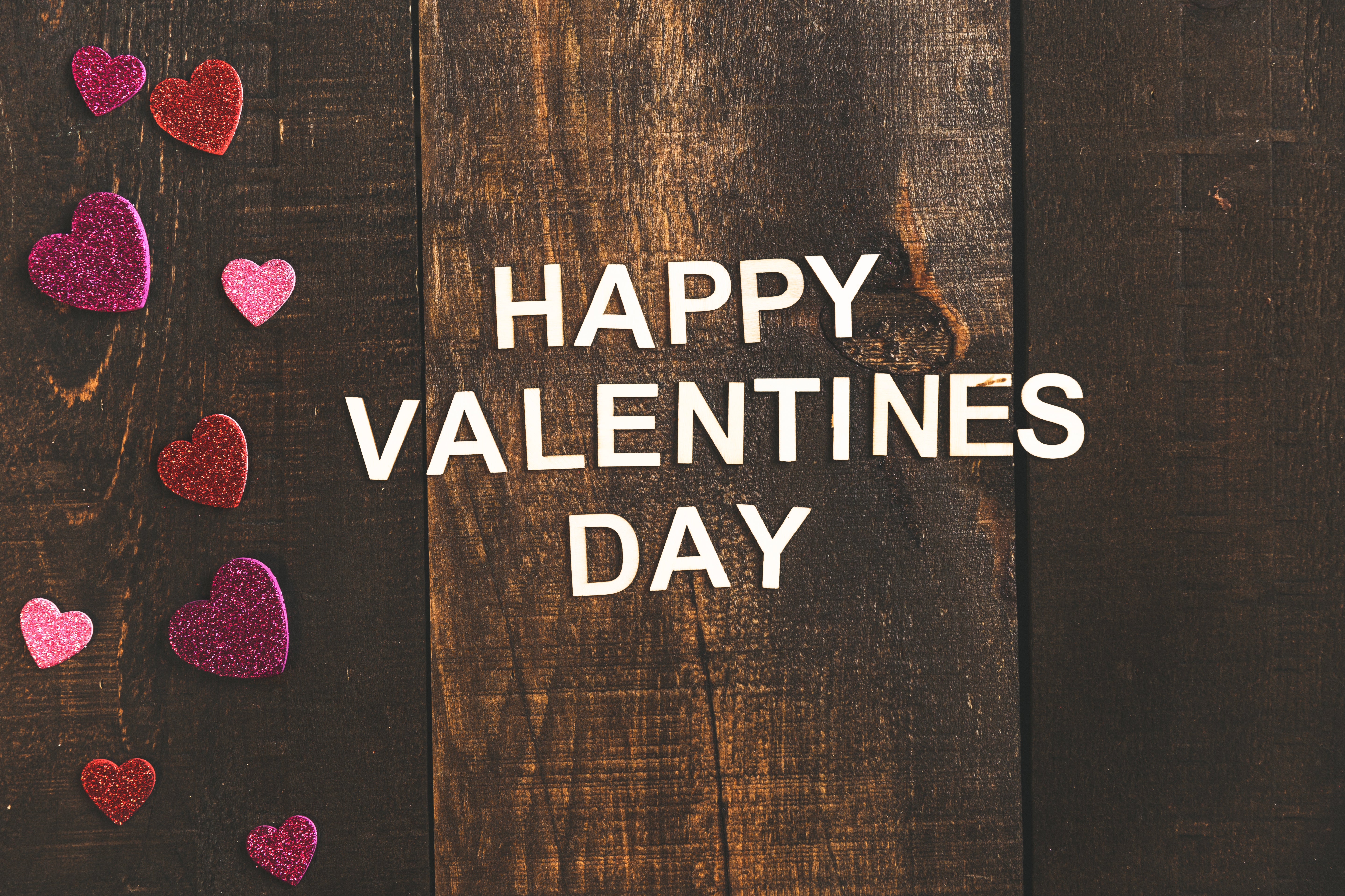 Free Valentine's Day Graphics to Brighten up the Holiday  Valentines day  background, Happy valentines day images, Valentine background