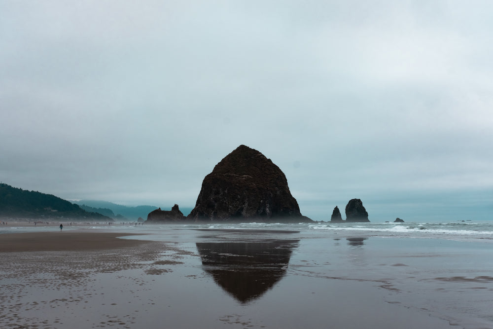 haystack rock oregon coast