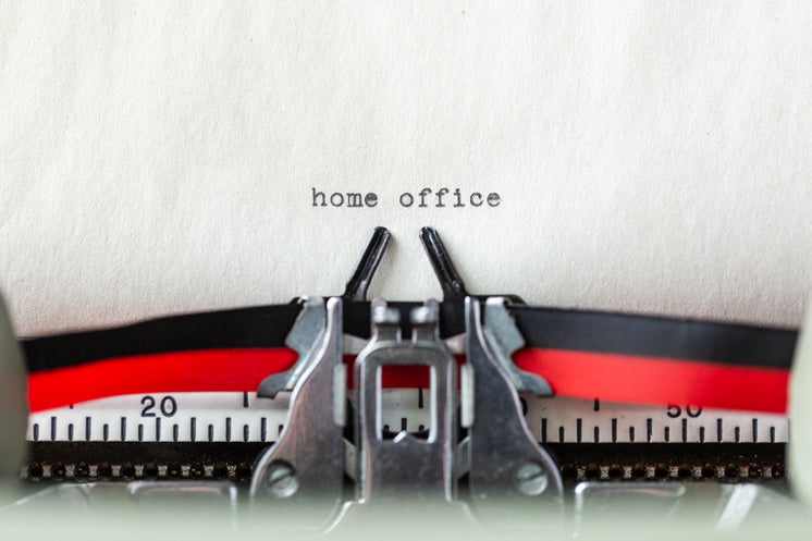 home-office-a-typewritten-message.jpg?wi