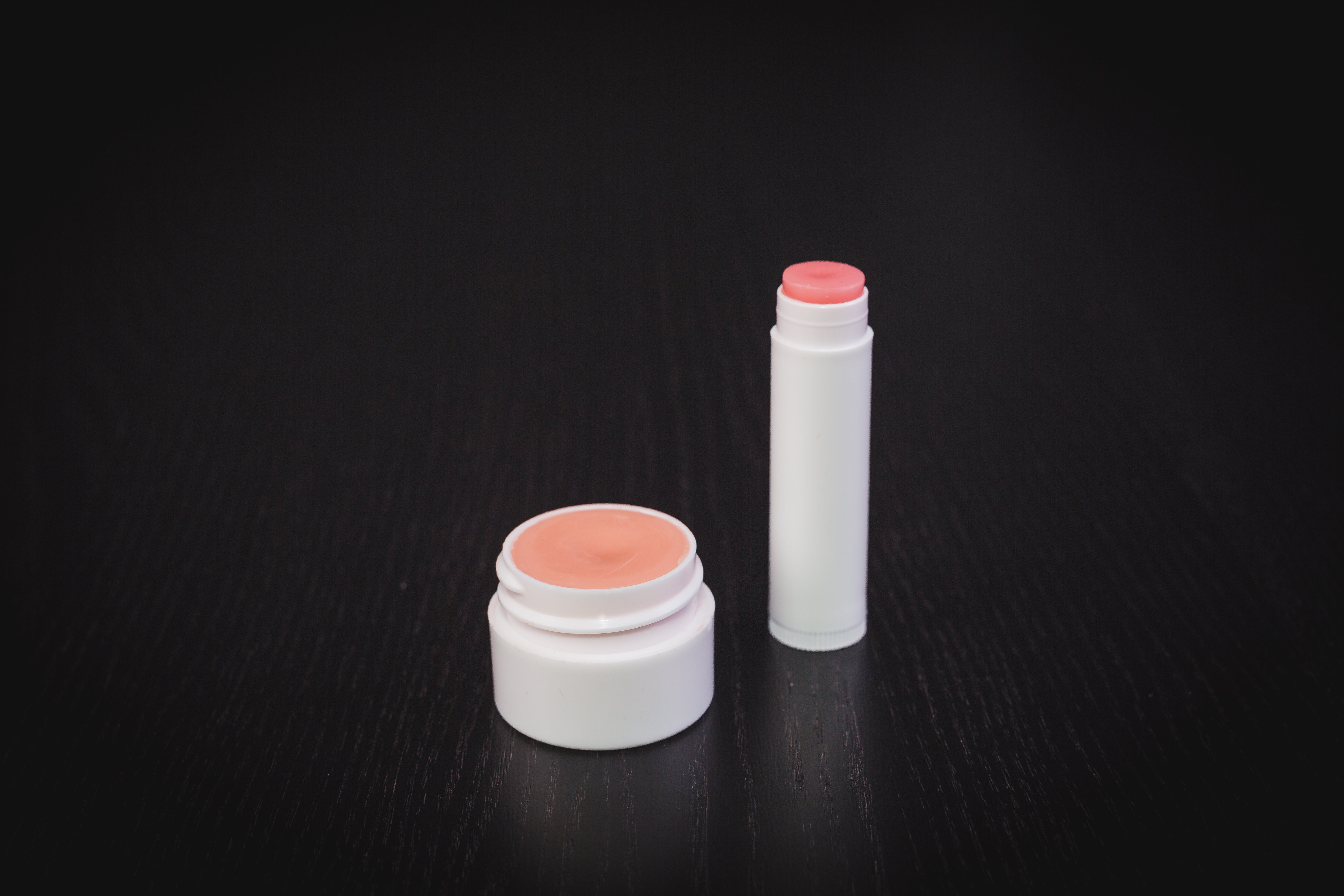 how to make lip balm containers