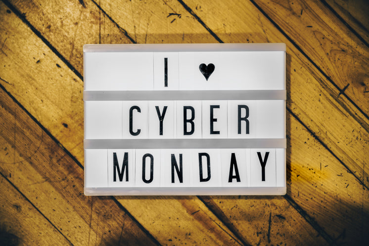 I Heart Cyber Monday