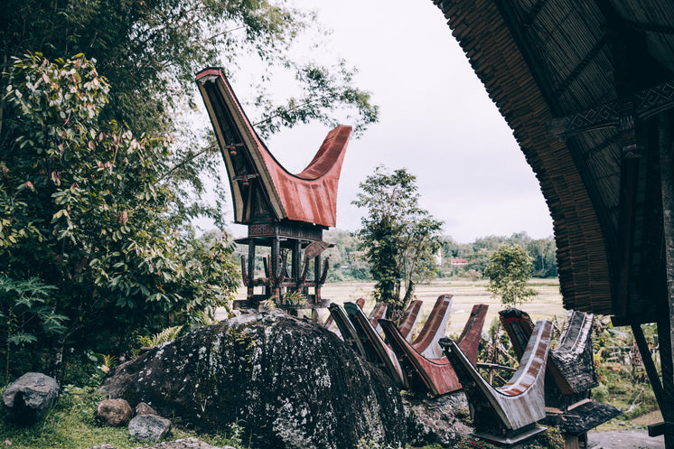 indonesian-architecture-borders-lush-jun