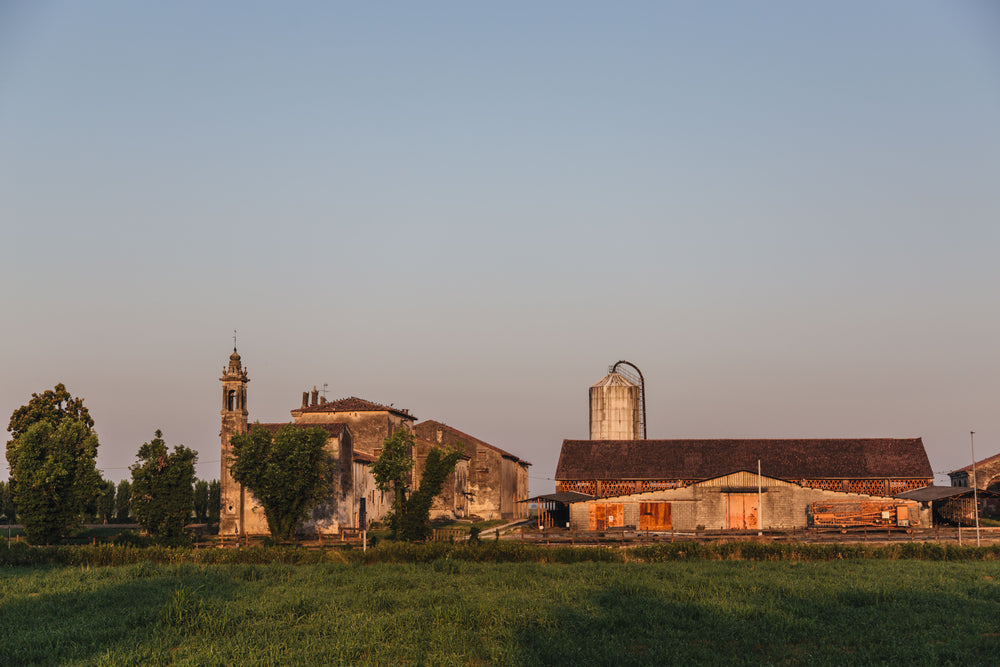 italian farm buildings