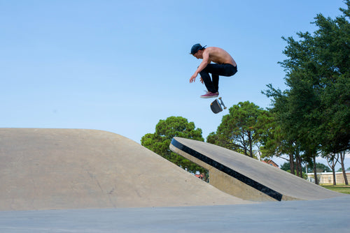kickflip at the skatepark