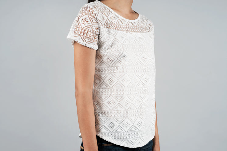 lace-detailed-womens-top.jpg?width=746&f