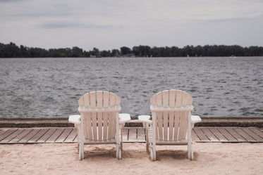 lakeside beach chairs