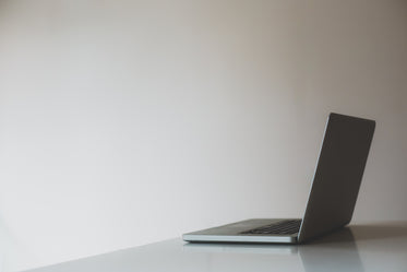 Free Stock Photo of Laptop In An Empty Room — HD Images