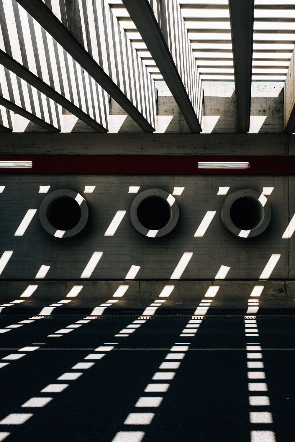 leading lines in an underground tunnel