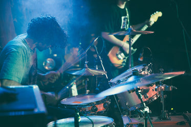 bateria em show ao vivo