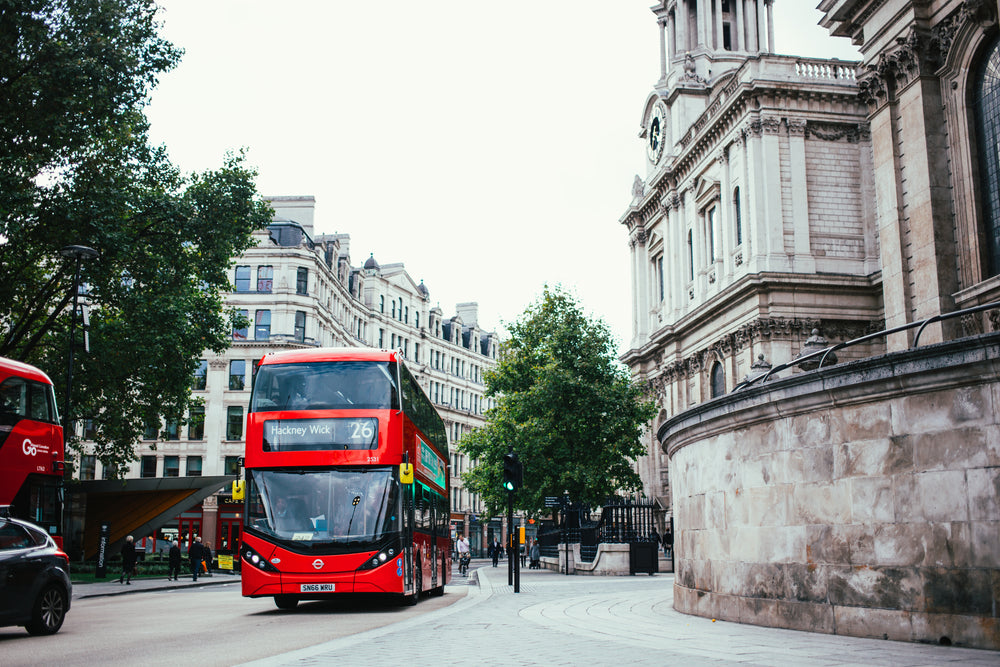 london double decker bus