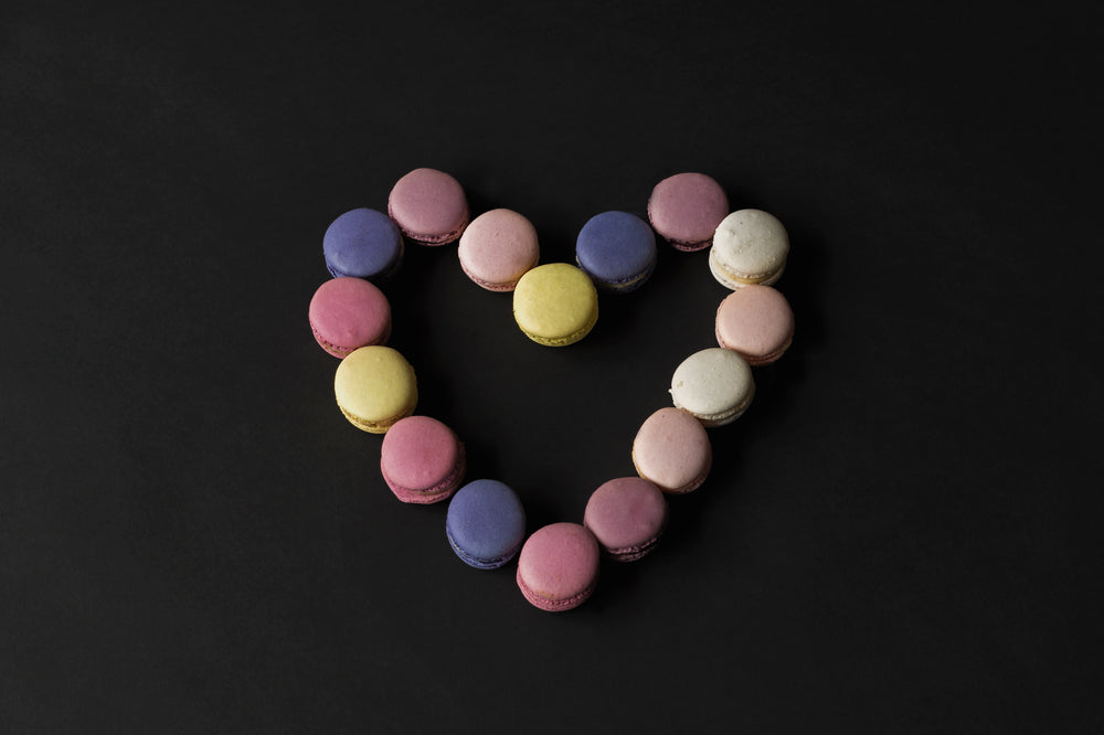 macaron heart black background