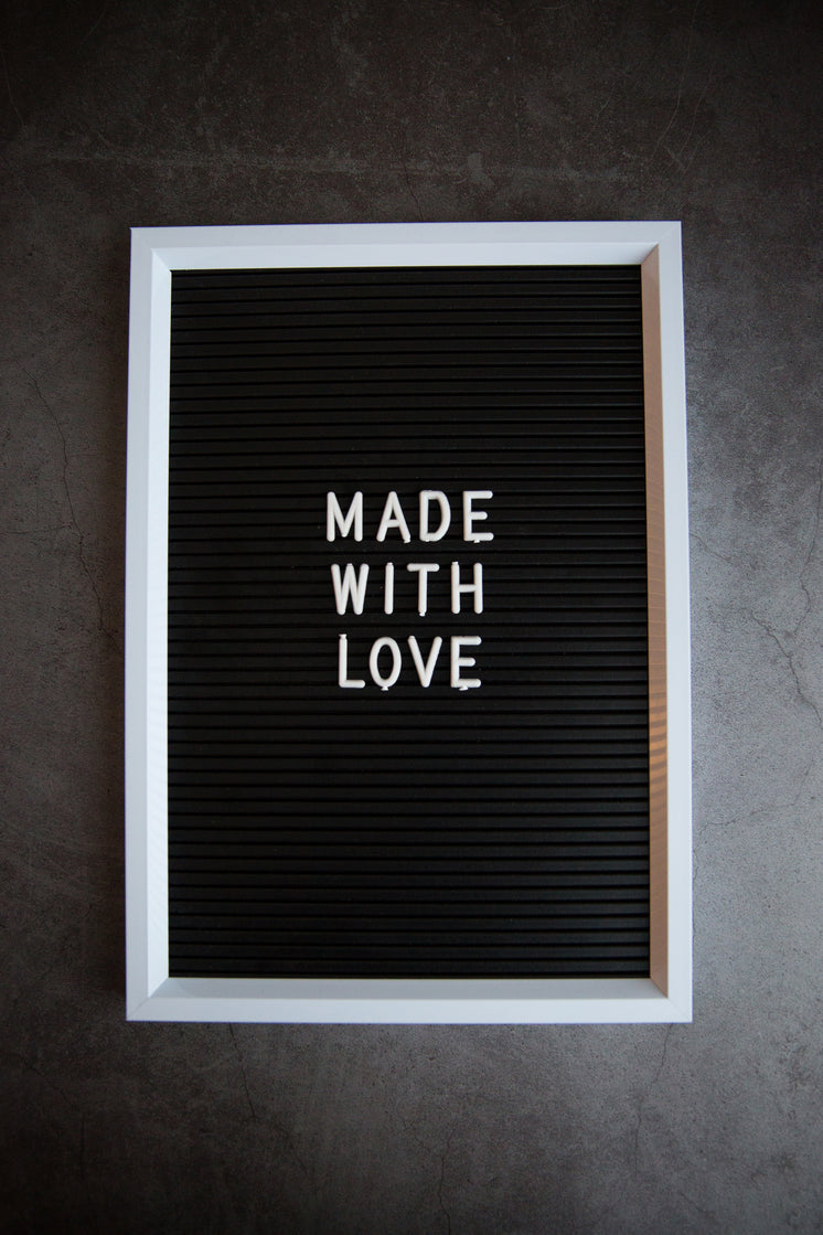 made-with-love-letter-board.jpg?width=746&format=pjpg&exif=0&iptc=0