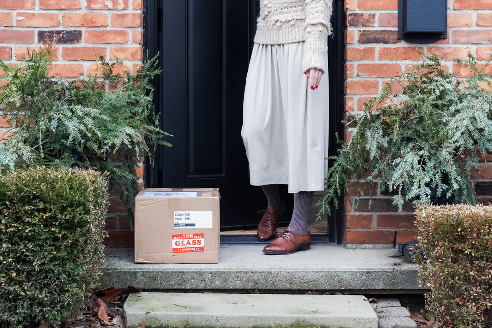 mail man rings doorbell