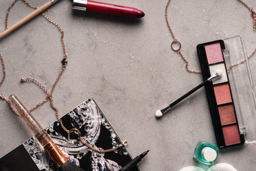 High Res Makeup And Beauty Products Picture — Free Images