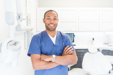 Free Male Dentist Image: Stunning Photography