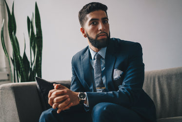 Free Man In Formalwear Photo — High Res Pictures