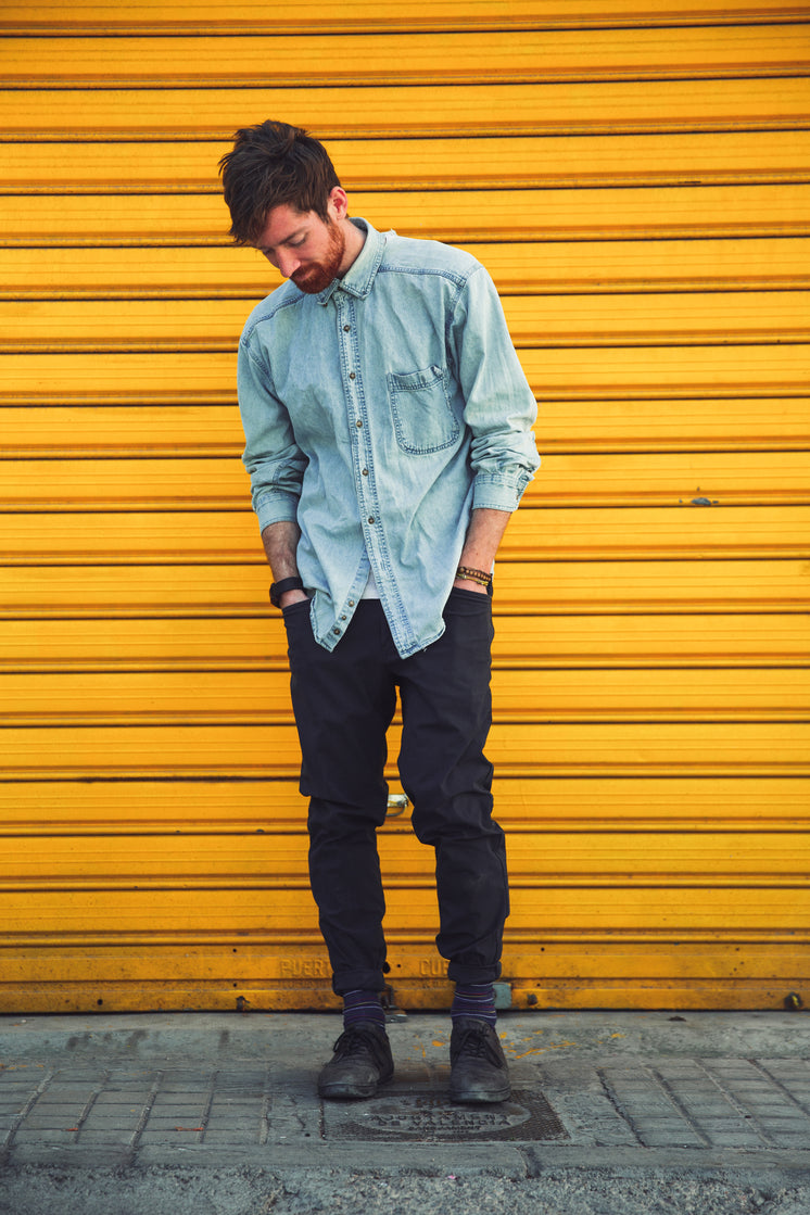 man-looks-at-feet.jpg?width=746&format=pjpg&exif=0&iptc=0