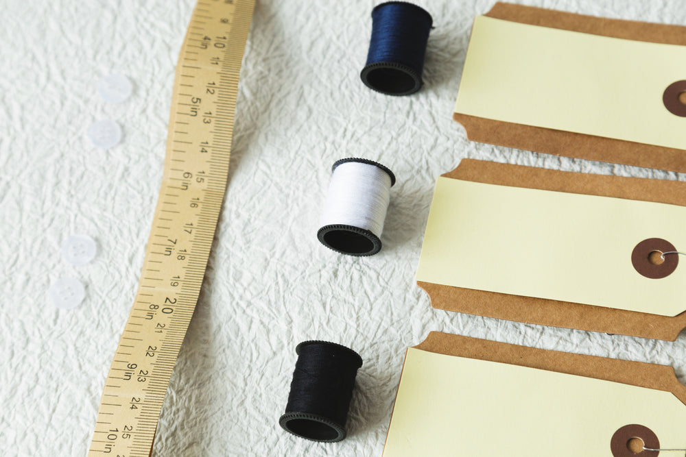 measuring tape thread and tags