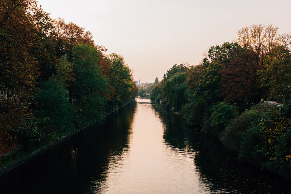 mirroring canal