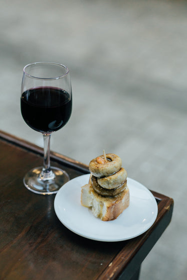 mushrooms accompanied with red wine