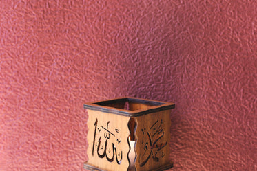 muslim candle holder