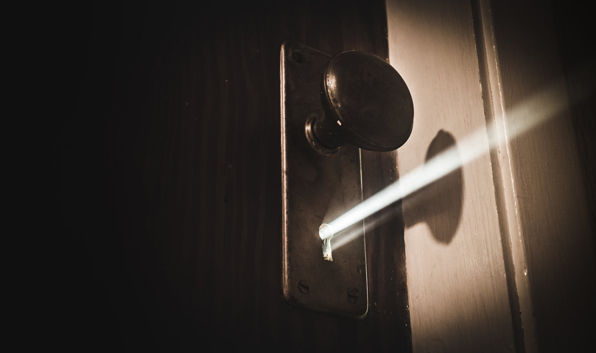 mysterious keyhole light