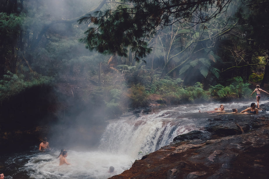 High Res Natural Hot Spring Picture — Free Images