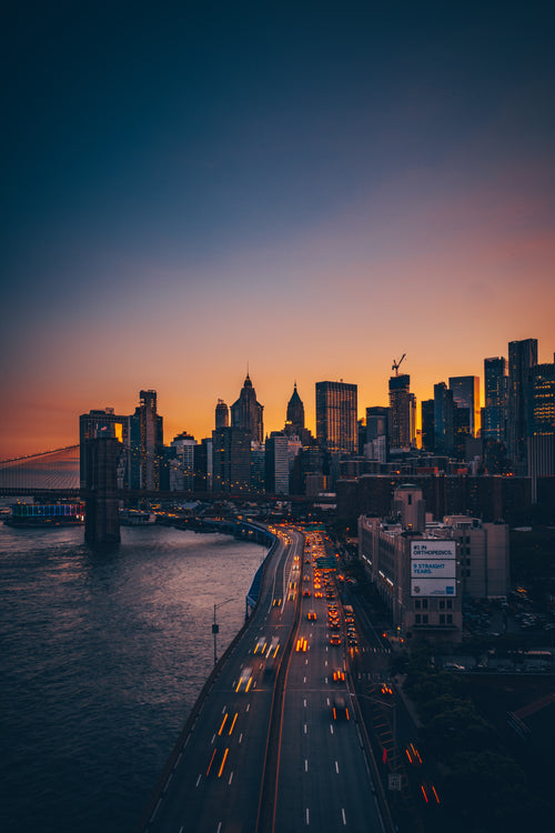 new york skyline at dusk