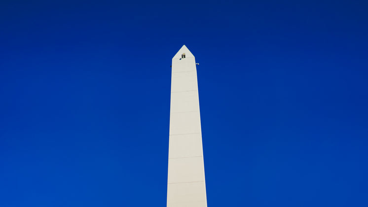 obelisk-peak.jpg?width=746&format=pjpg&e