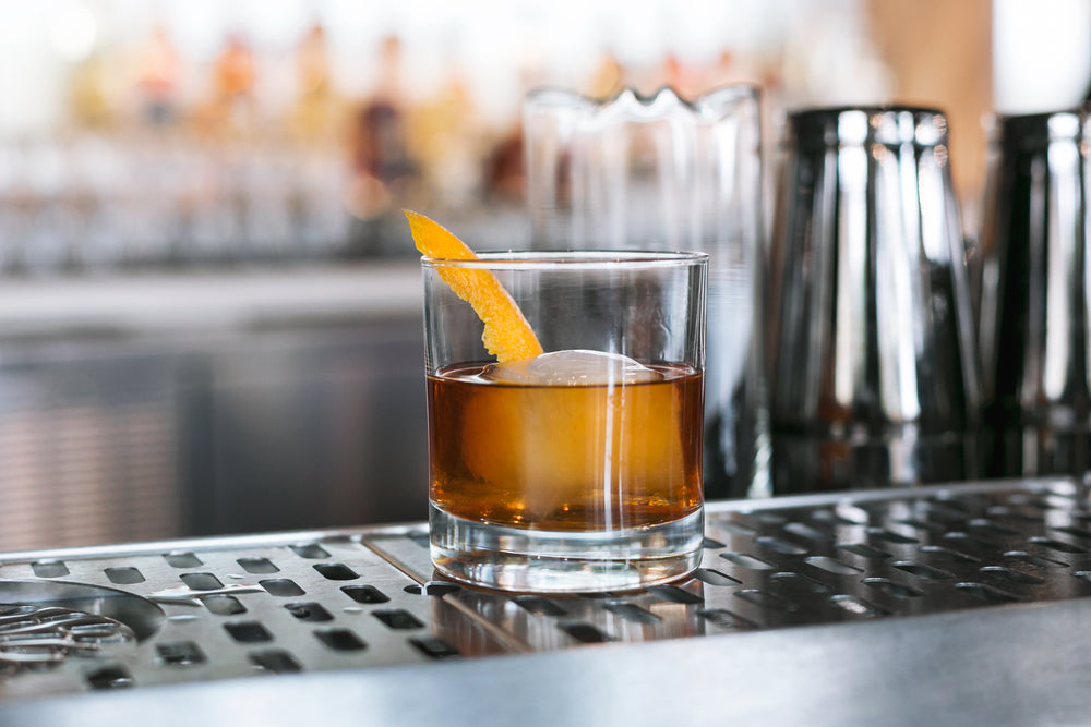 old fashioned cocktail