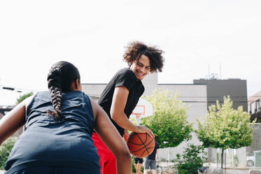 one on one basketball