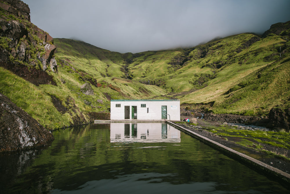 outdoor mineral pool