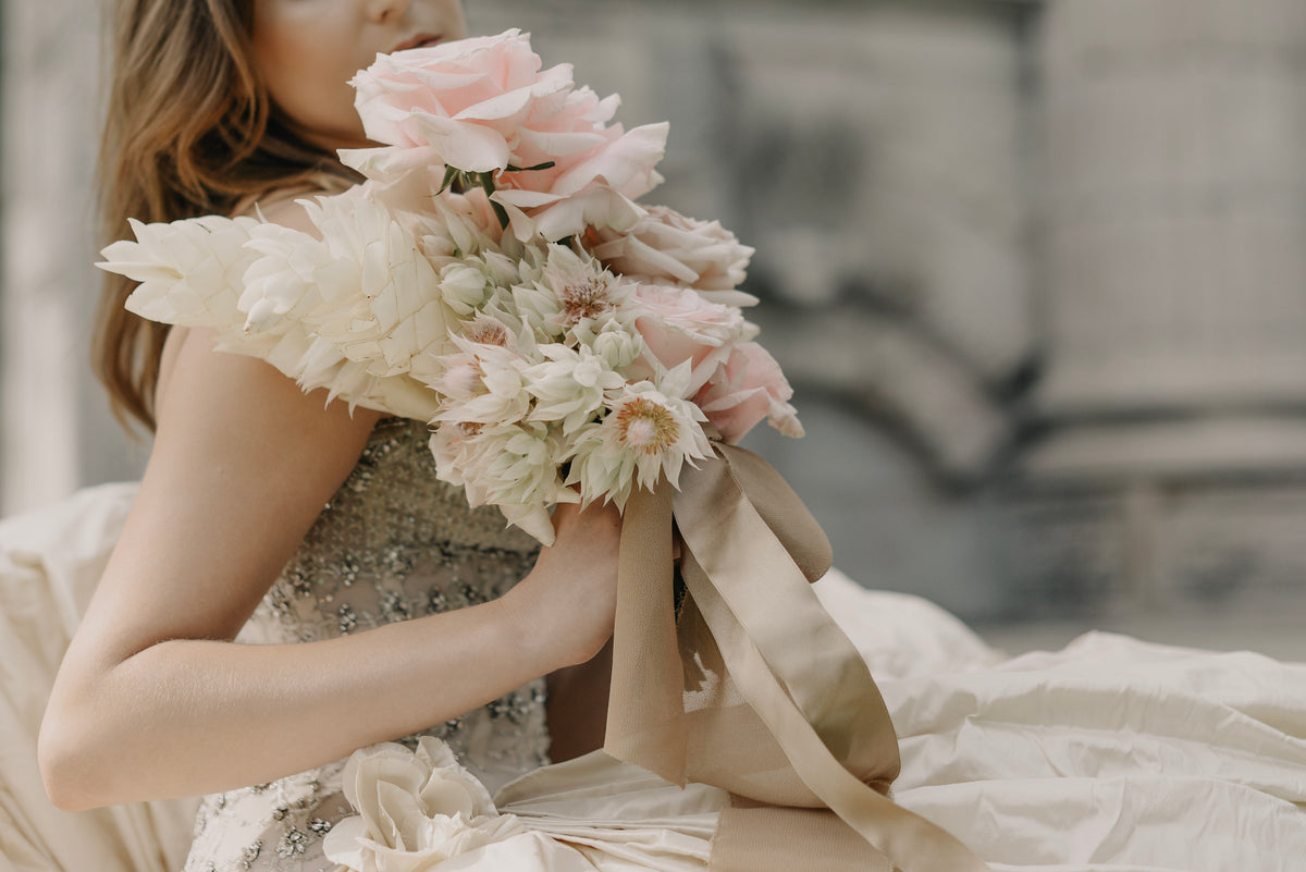 pale and elegant bridal bouquet