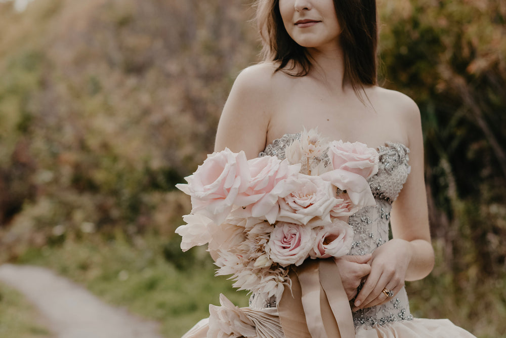 pale pink romantic bouquet for wedding