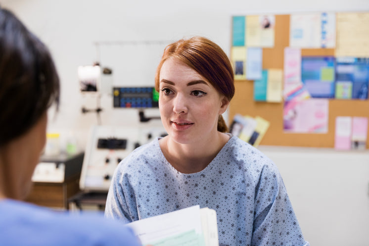 patient-receives-some-good-news.jpg?width=746&format=pjpg&exif=0&iptc=0