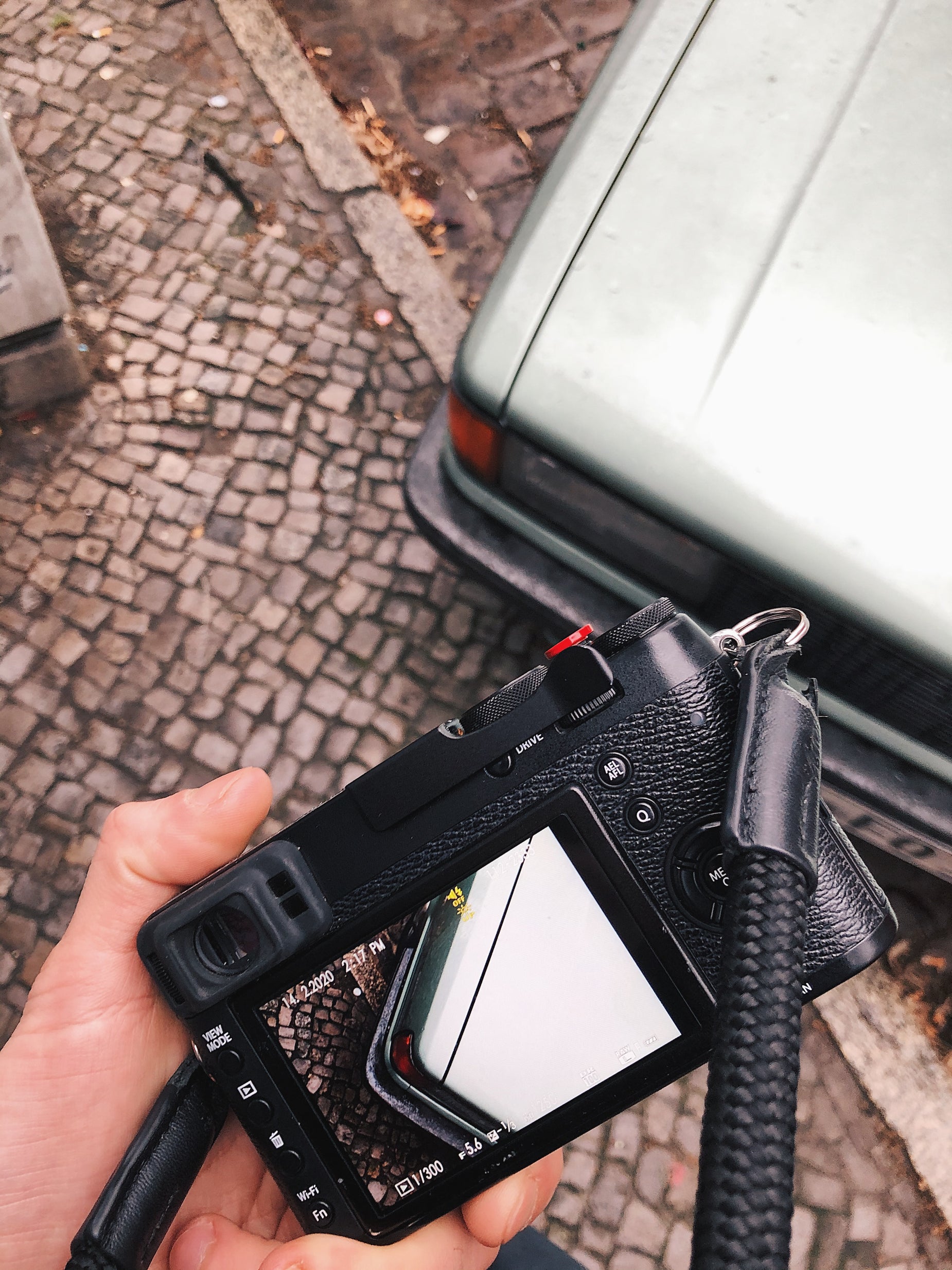 Browse Free HD Images of Photo Inception In The Camera Screen