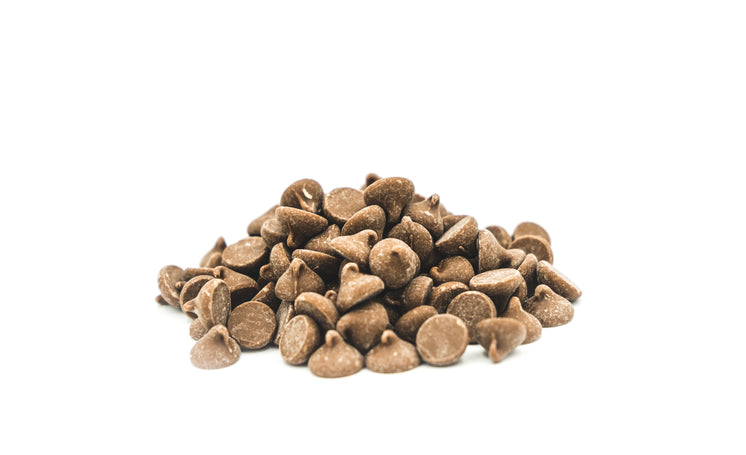 pile-of-chocolate-chips-on-white-background.jpg?width=746&format=pjpg&exif=0&iptc=0