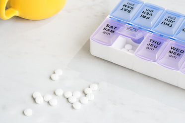 Free Pills & Pill Container Image: Browse 1000s of Pics