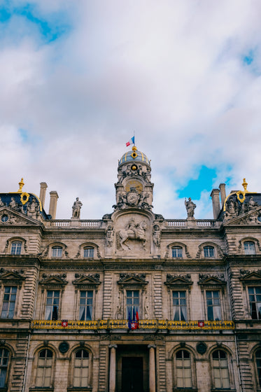 place des terreaux in lyon