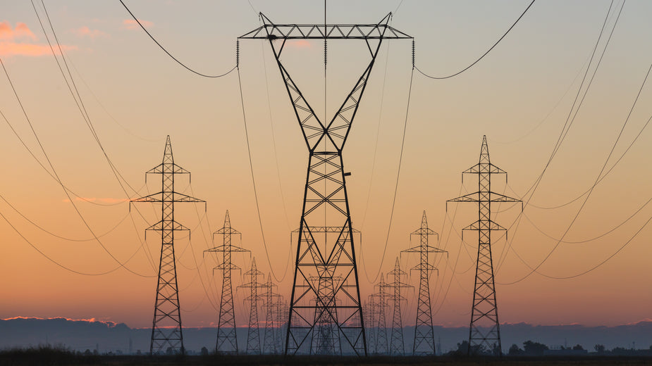 Free Powerlines At Sunset Image: Stunning Photography