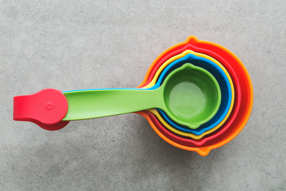 rainbow measuring cups