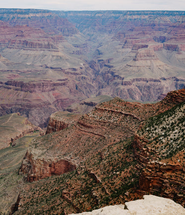 red canyon cliffs