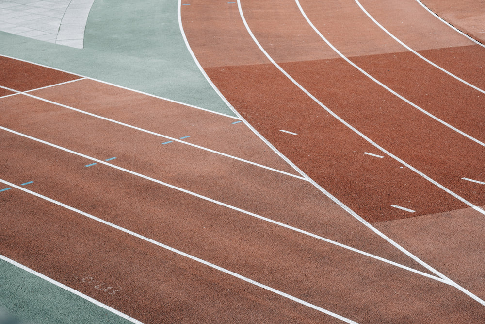 red green and white lines of a track