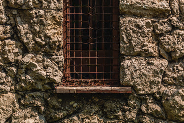 rock wall wire window