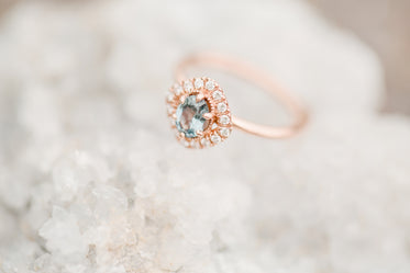 rose gold wedding ring with large stone