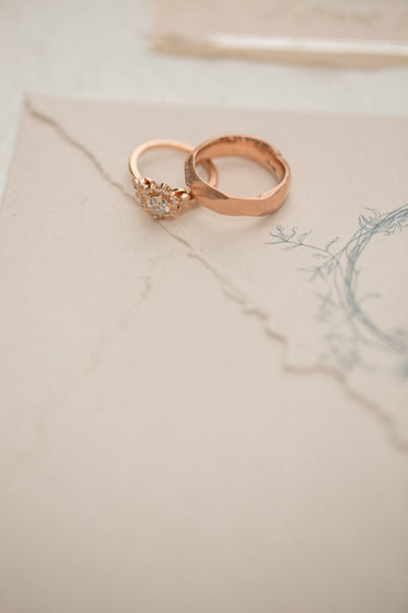 rose gold wedding ring