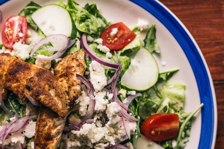 salad-with-chicken.jpg?width=746&format=