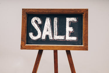 Free Sale Chalkboard Photo — High Res Pictures